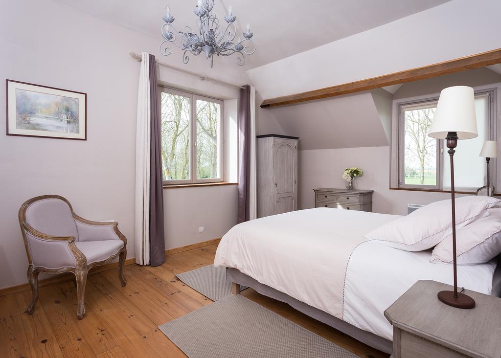 Chambres D'Hotes La Chance Au Roy 이뉴빌 외부 사진